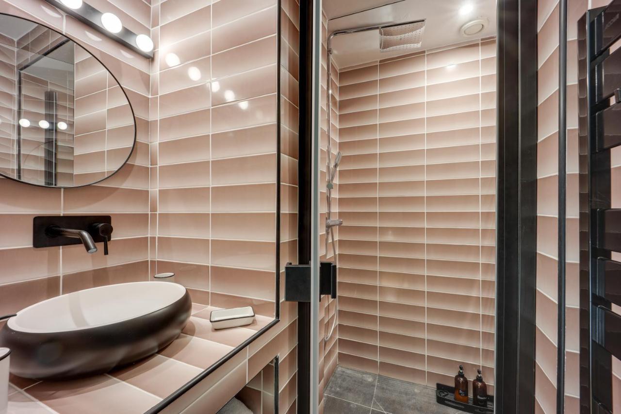 L'hermitage Piscine Sauna Fitness Deauville *
